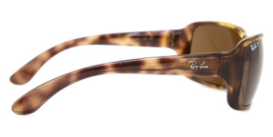 Kính mát Ray-Ban RB4068 Highstreet Polarized 642/57 Nữ